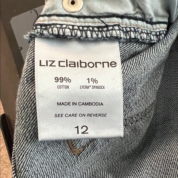 Liz Claiborne Jeans - Picture 4 of 4